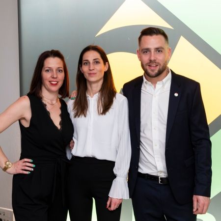 Qui sommes-nous ? Qui sommes-nous ?