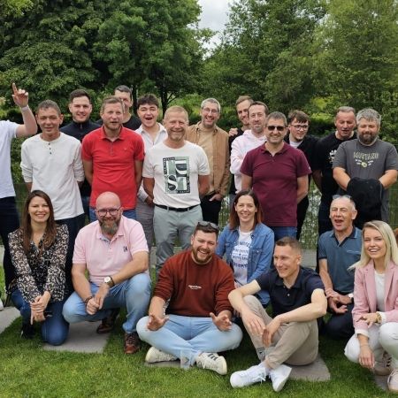 Qui sommes-nous ? Qui sommes-nous ?