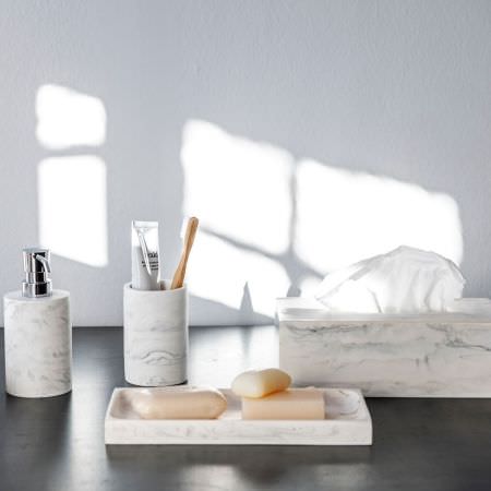 Porte-brosse en marbre blanc