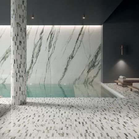 CHARM EXPERIENCE CHARM EXPERIENCE