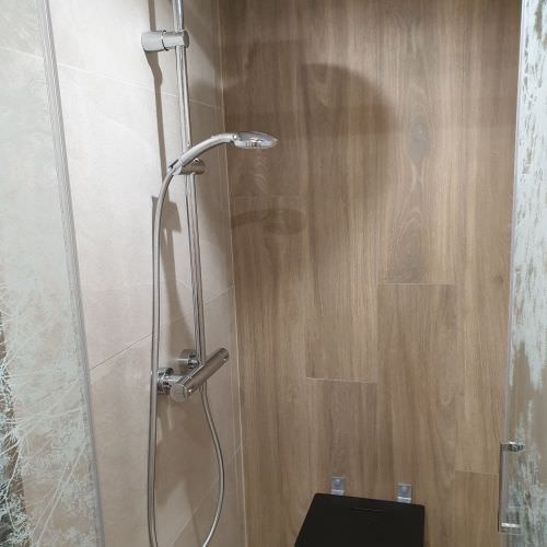 Salle de bain style naturel Hotel lion d'or