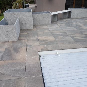 Entourage de piscine