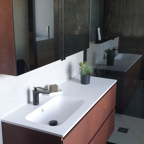 Transformation d'une salle de bain avec WC