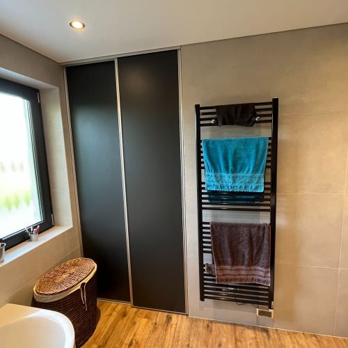 Salle de bain aspect bois