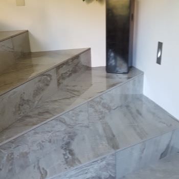 Rénovation d'un sol aspect marbre 80x80
