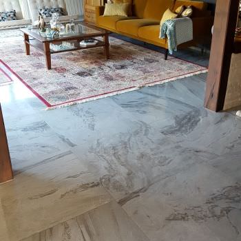 Rénovation d'un sol aspect marbre 80x80