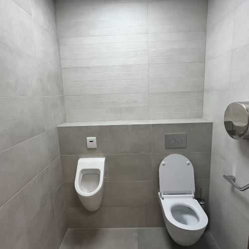 Rénovation des sanitaires de Est industrie