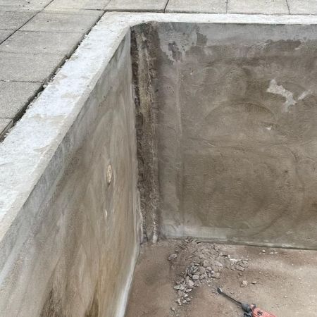 Rénovation d'une piscine extérieure et des plages