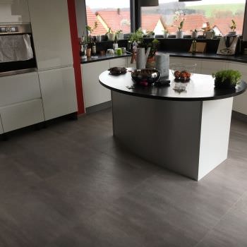 Sol séjour dans une nouvelle construction à Ingwiller