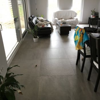 Sol séjour dans une nouvelle construction à Ingwiller