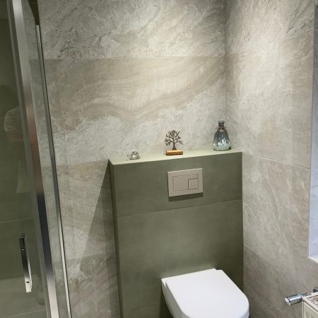 Une salle de bain aux teintes naturelles Une salle de bain aux teintes naturelles