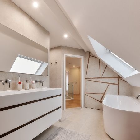 Douceur et distinction pour cette rénovation de salle de bain Douceur et distinction pour cette rénovation de salle de bain