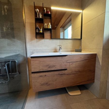 Rénovation salle de bain effet pierre