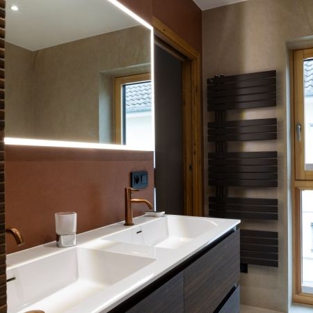 Salle de bain naturelle et raffinée dans une nouvelle construction Salle de bain naturelle et raffinée dans une nouvelle construction