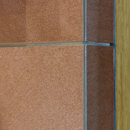 Salle de bain naturelle et raffinée dans une nouvelle construction Salle de bain naturelle et raffinée dans une nouvelle construction