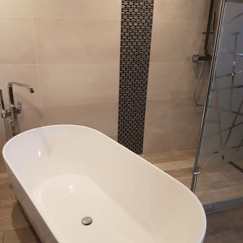 Grande salle de bain ambiance zen