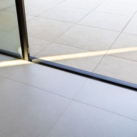 Nouvelle construction : sol intérieur élégant & intemporel