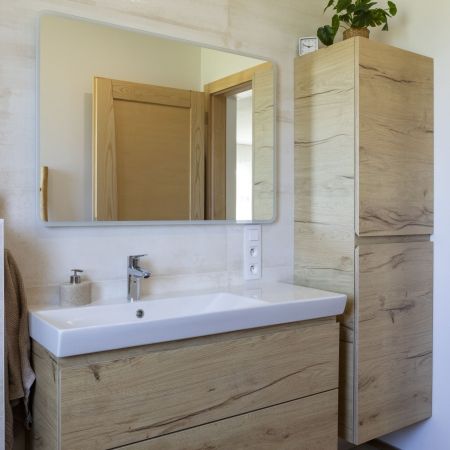 Salle de bain bois et beige