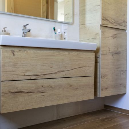 Salle de bain bois et beige