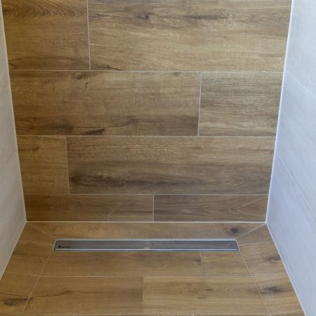 Salle de bain bois et beige