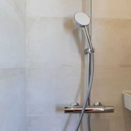 Une salle de bain cosy