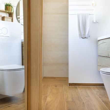 Une salle de bain cosy