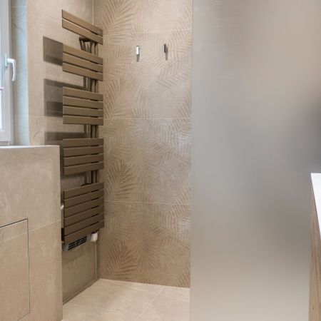 Salle de bain contemporaine aux teintes naturelles Salle de bain contemporaine aux teintes naturelles