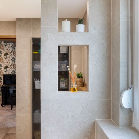 Salle de bain contemporaine aux teintes naturelles Salle de bain contemporaine aux teintes naturelles