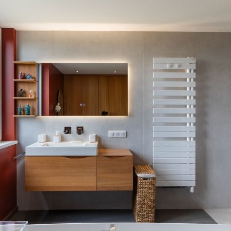 Rénovation d’une salle de bain au style sobre et raffiné