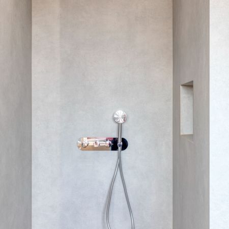 Rénovation d’une salle de bain au style sobre et raffiné