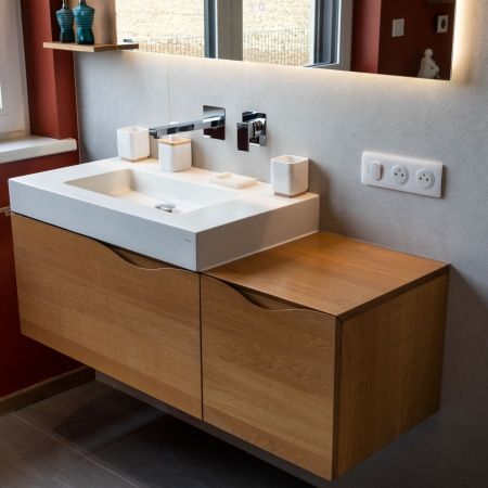 Rénovation d’une salle de bain au style sobre et raffiné