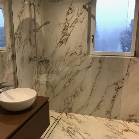 Salle de bain d’exception au marbre Capraia Salle de bain d’exception au marbre Capraia