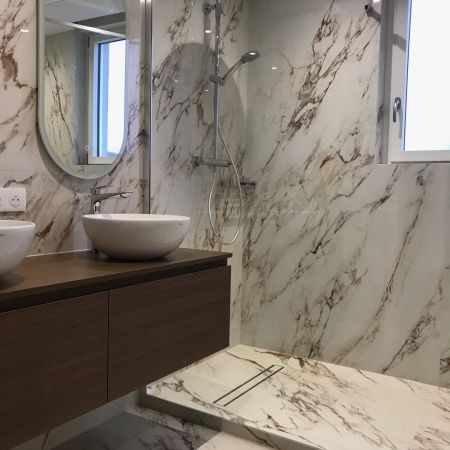 Salle de bain d’exception au marbre Capraia Salle de bain d’exception au marbre Capraia
