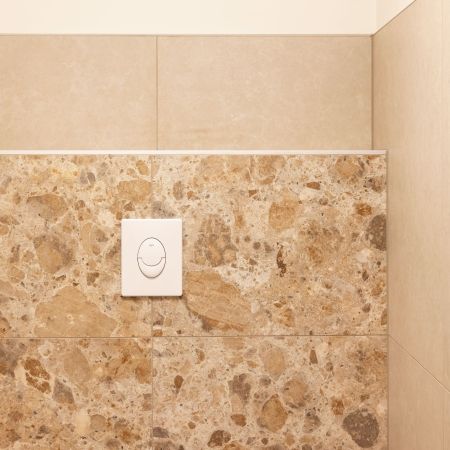 Habillage des murs et sols des sanitaires, local ménage et crédence cuisine avec RR 08 Oken et EY 02 Desert Stone à Bettborn Habillage des murs et sols des sanitaires, local ménage et crédence cuisine avec RR 08 Oken et EY 02 Desert Stone à Bettborn