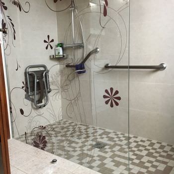 Remplacement d'une baignoire par une douche