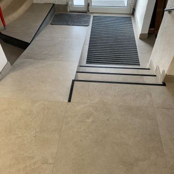 Rénovation de l'entrée d'un magasin