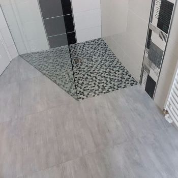 Rénovation salle de bain noir et blanc à Diemeringen Rénovation salle de bain noir et blanc à Diemeringen