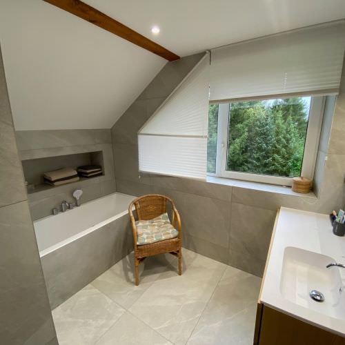 Rénovation d'une salle de bain sous pente