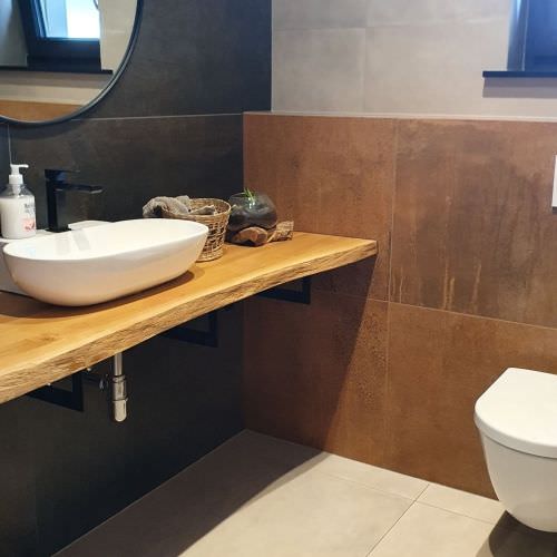 Toilettes style industriel