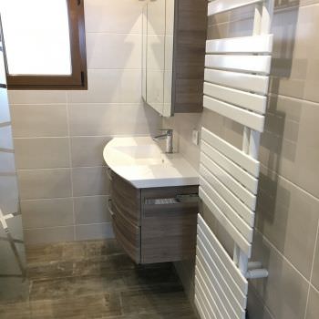 Transformation d'une petite salle d'eau