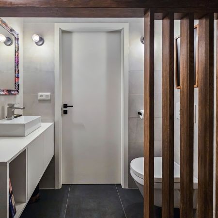 Salle de bain au style minimaliste