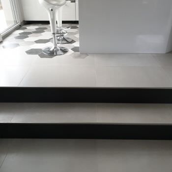 Rénovation sol 80x80 avec hexagone